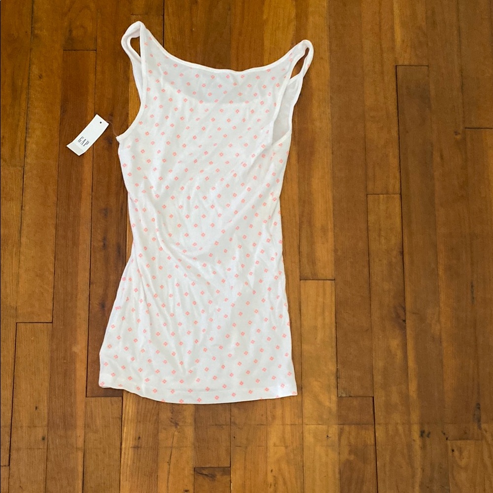 GAP White Fitted Sleeveless Tank Top